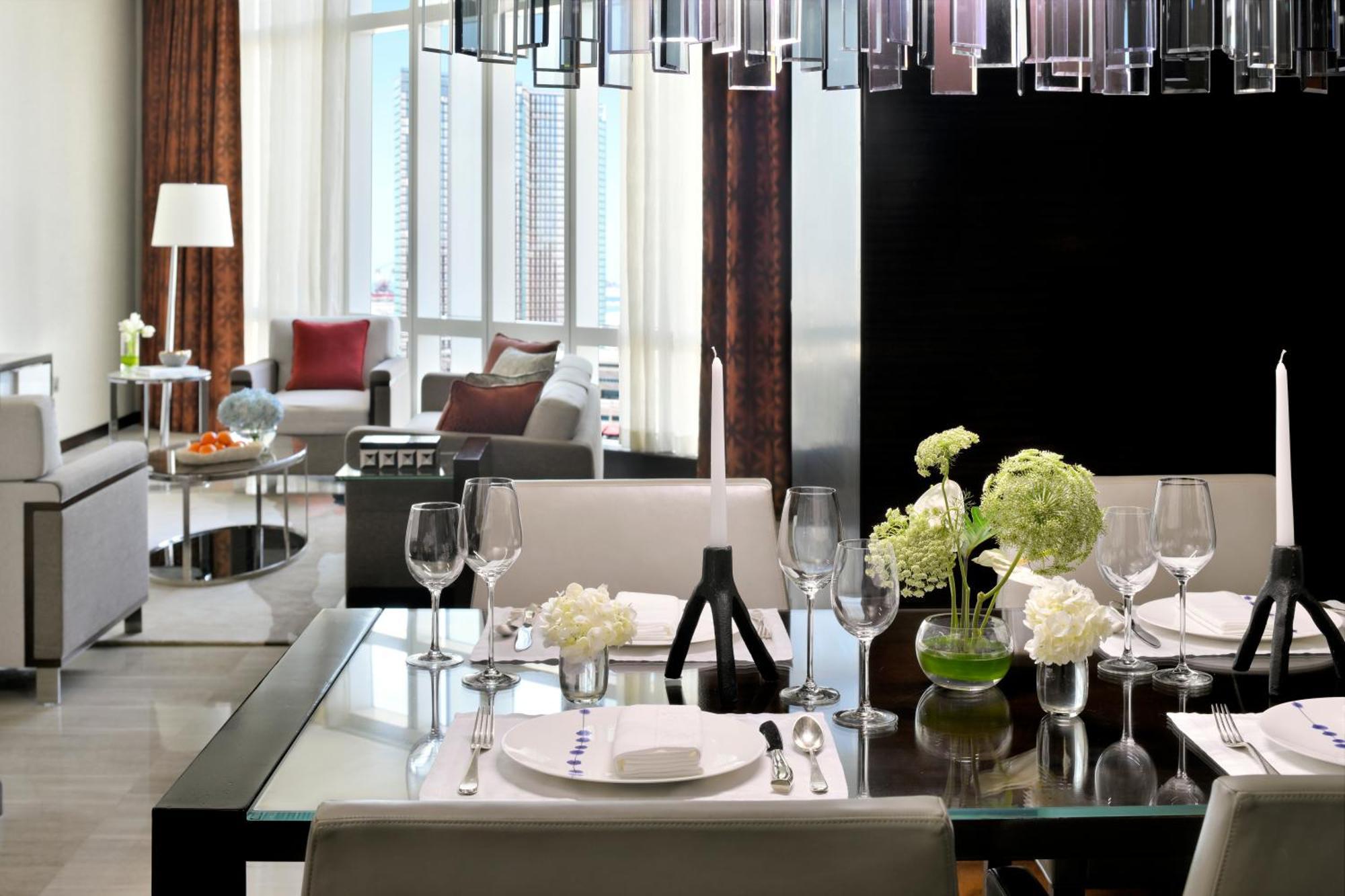 로즈우드 아부다비 호텔 외부 사진 A dining room
